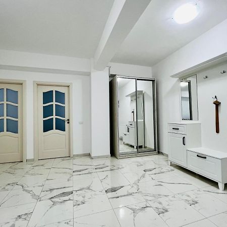 Altheda Living White House 29F-2 Appartement Suceava Buitenkant foto